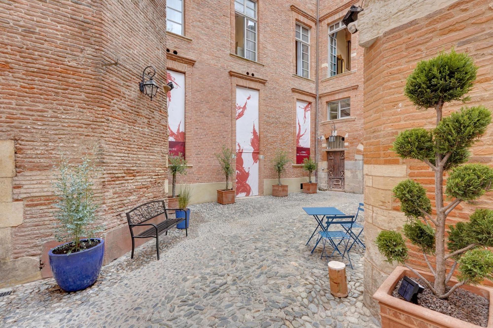 Les Relais Du Capitole - Appartements D'Hotes Toulouse Luaran gambar