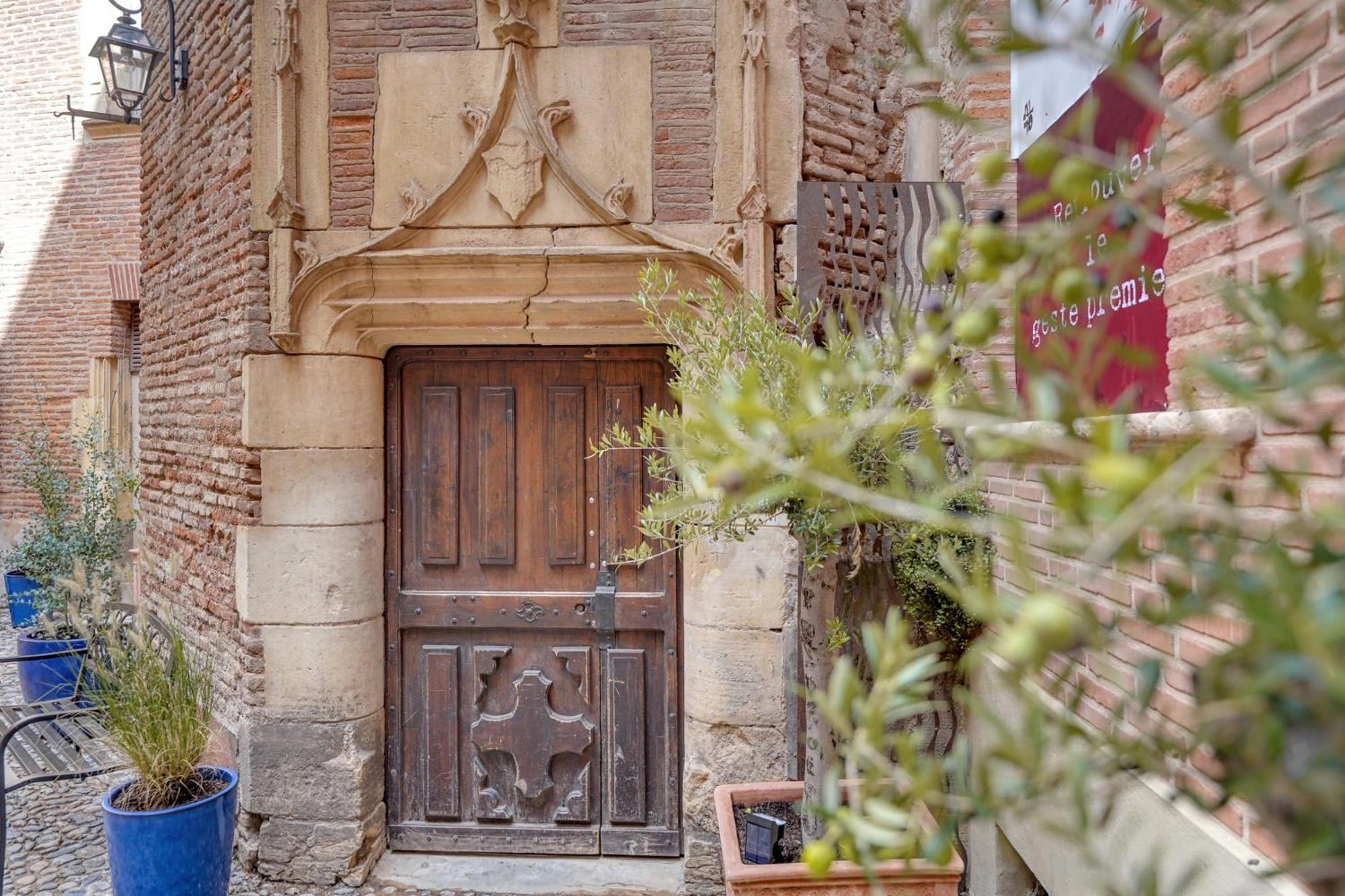 Les Relais Du Capitole - Appartements D'Hotes Toulouse Luaran gambar